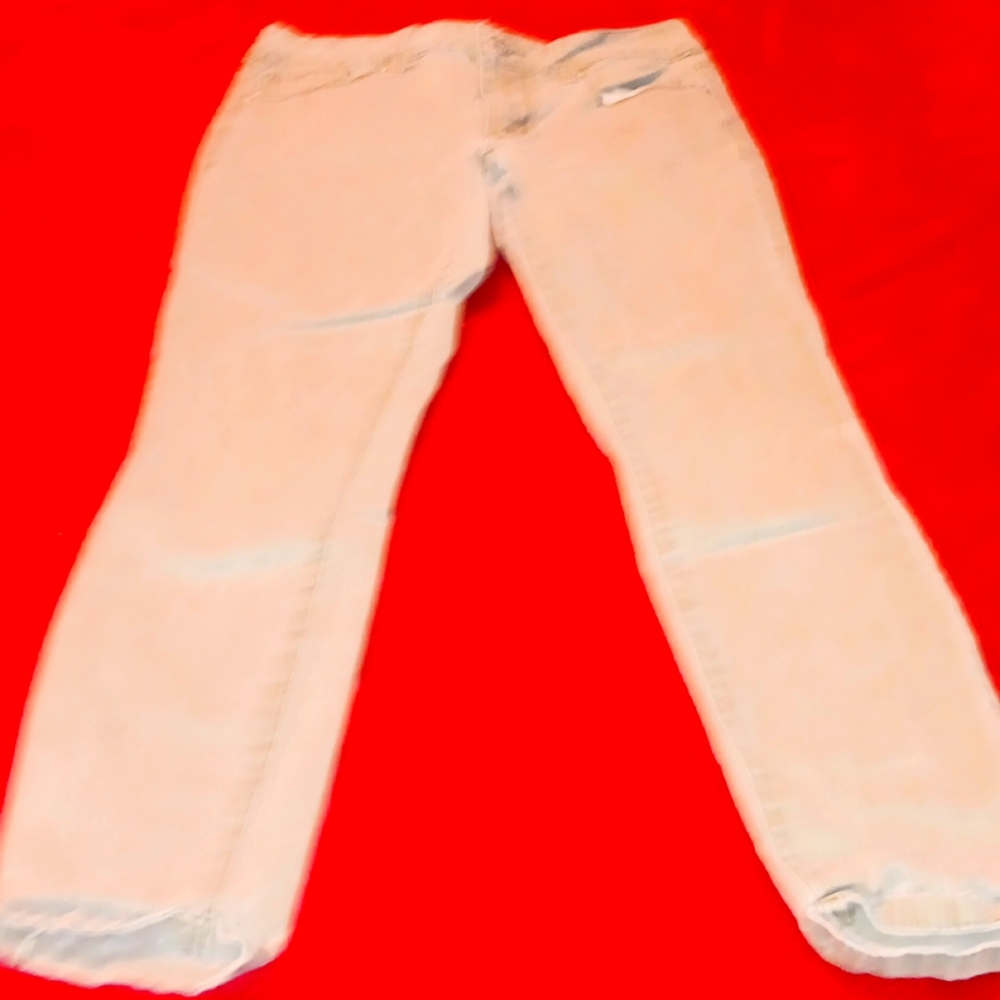 Jessica simpson, olive color, denim skinny jeans.